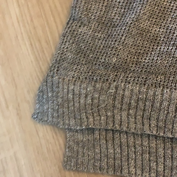 Eileen Fisher tunic with metallic thread - Picture 4 of 5